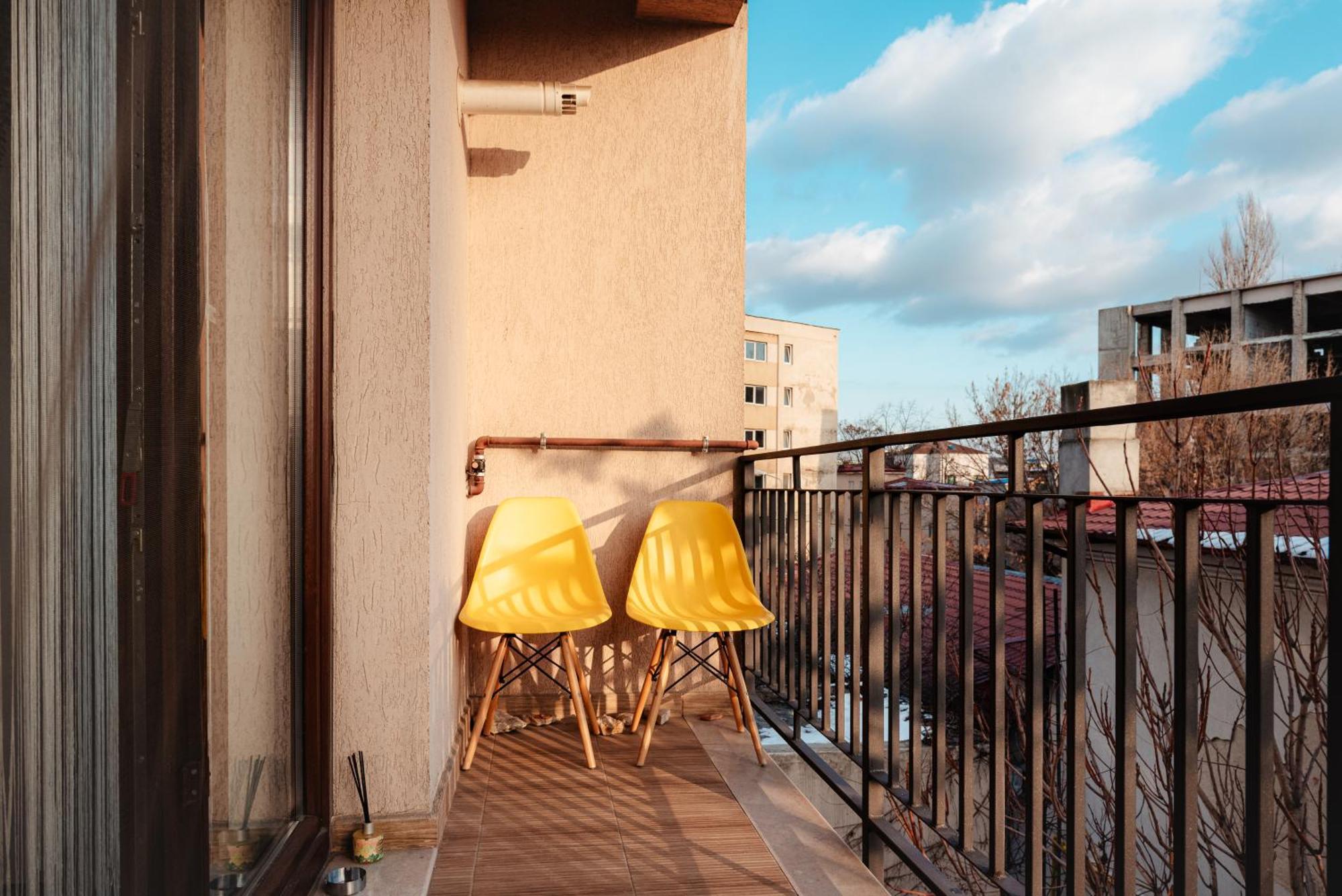 Downtown Apartment Boutique - Blue & Pink Bucharest Exterior photo